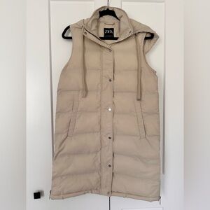 Zara Beige tan Hooded Puffer Vest long hooded